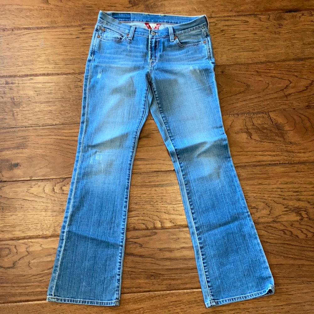 Women’s Lucky Jeans Size 8/29 “Sweet N Low